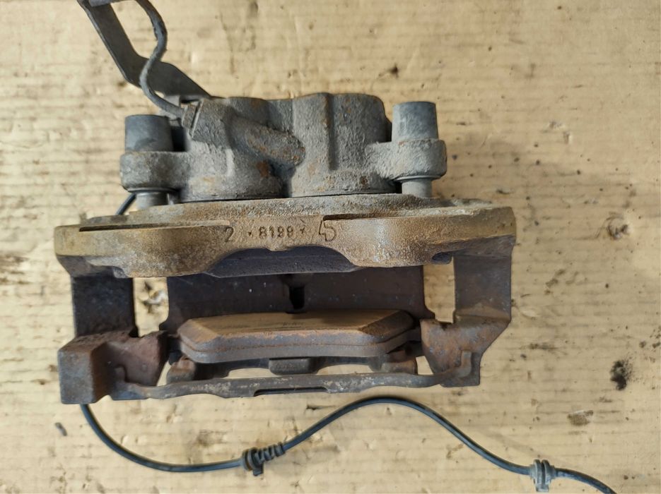 Десен Преден Спирачен Апарат Mercedes E class W211 4Matic Tmodel 2008