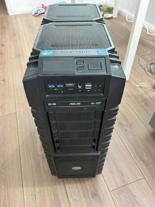 Vand calculator i7 2600K, 16GB RAM, 120GB SSD