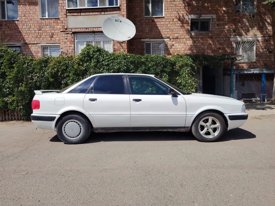 Продам AUDI 80 B4