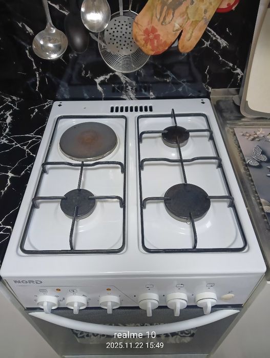 Продаётся газовая плита