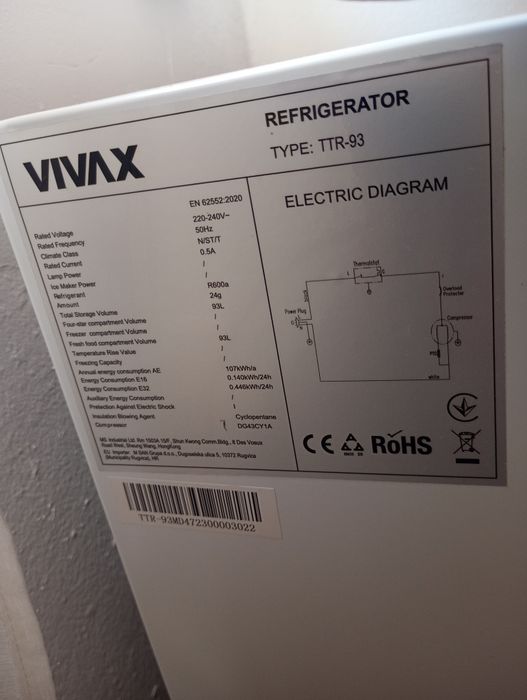 Frigider mic / Mini-frigider Vivax TTR-93, înălțime 85 cm, stare perfectă