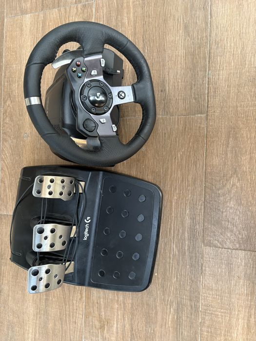 Волан и педали Logitechg920 Driving Force