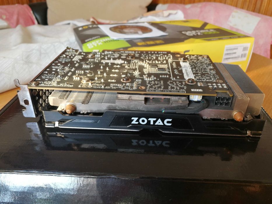 ZOTAC GTX 1060 AMP! Edition - 6GB