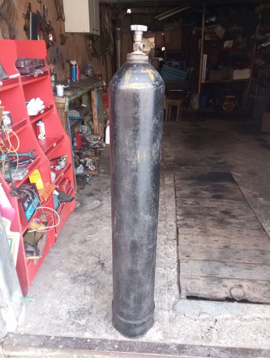 Углекислотный баллон