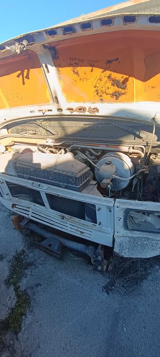 Mercedes 312 – къса и дълга база – около 15 броя