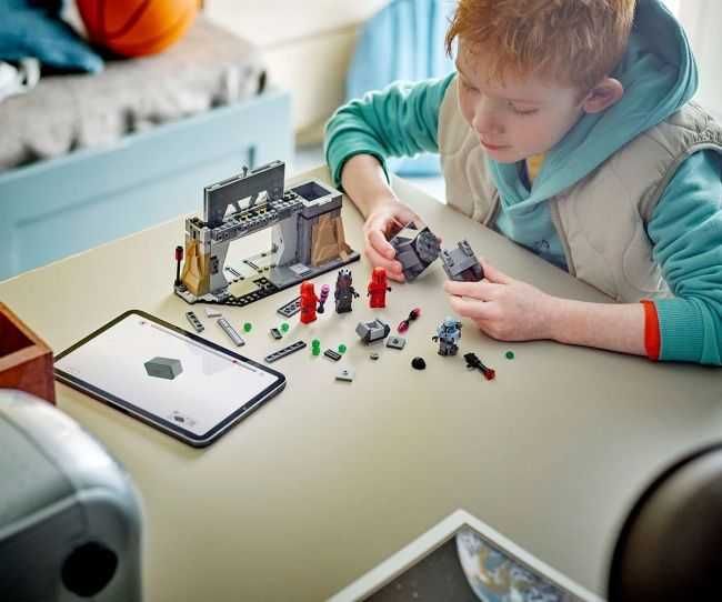 LEGO Star Wars 75386 - Битка между Паз Висла и Моф Гидиън