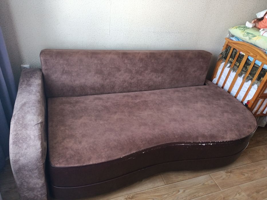 Мягкая мебель (тахт)