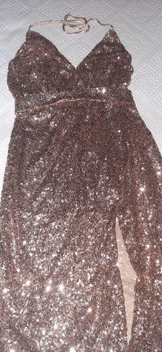 Rochie eleganta marimea 36  lunga din paiete ,purtata o data.