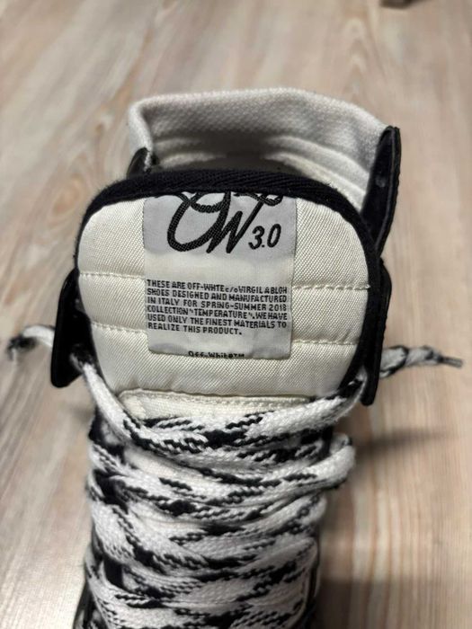 off white 3.0 off court black and white