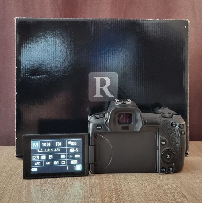Camera mirrorless Canon R 30.3mp