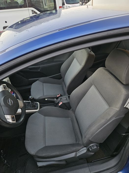 Opel Astra GTC 1.9 Diesel – 2008/ 150 CP