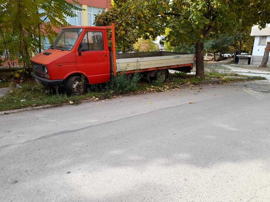 Fiat Iveco Deili 2.5  TD na 4asti , imam i novi.