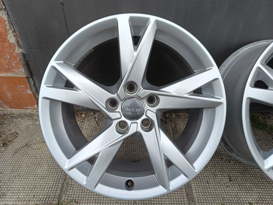 ОРИГИНАЛНИ джанти 17 ' цола 5x112 АУДИ / AUDI Volkswagen Skoda ET38 7,5J 66.6