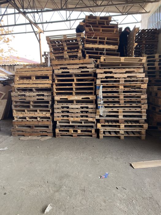 Паддон деревянней продам разний размер