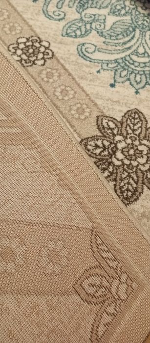 Ковер, ковер бежевый