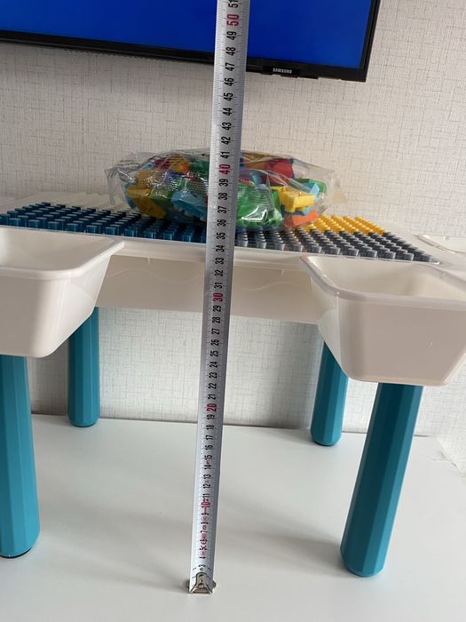 Комплект масичка, конструктор и столче - динозавър