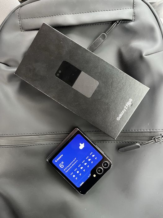 Samsung Galaxy Z Flip 5 / 512gb