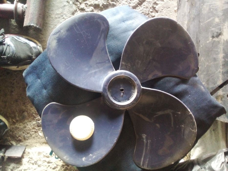 Лопасти на вентилятор.