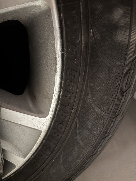 Гуми с джанти за Митсубиши Аутлендър