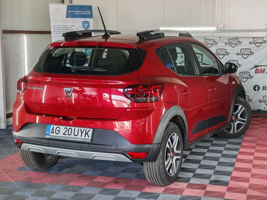 DACIA SANDERO GPL de fabrica  12.000 KM