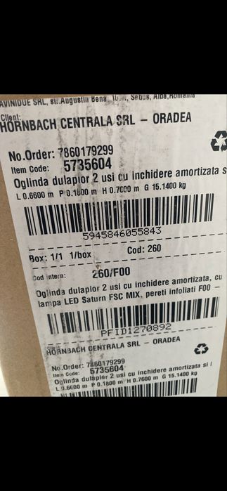 Dulap baie cu oglindă și lampă LED, soft-close, stare ca nouă – 650 lei
