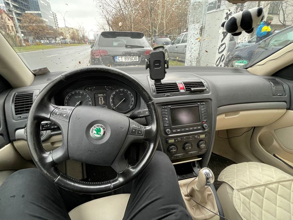 Skoda Octavia 2 1.6 FSI