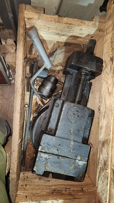 Сверлильный станок, антифриз