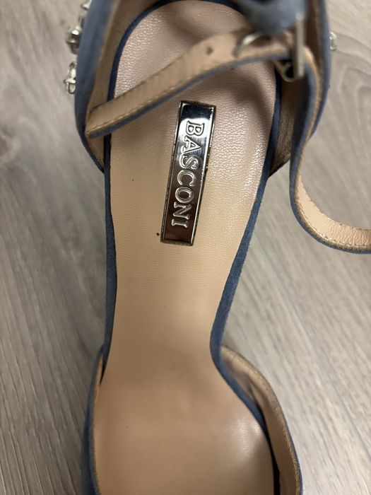 Туфли замшевые Basconi