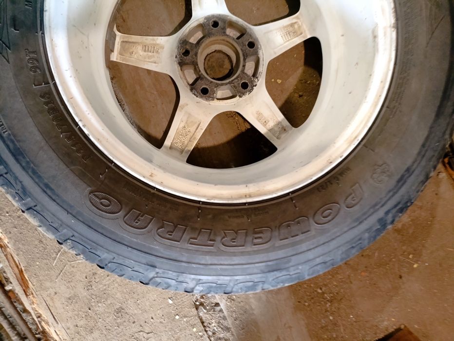 Шины с дисками на 16. Резина .