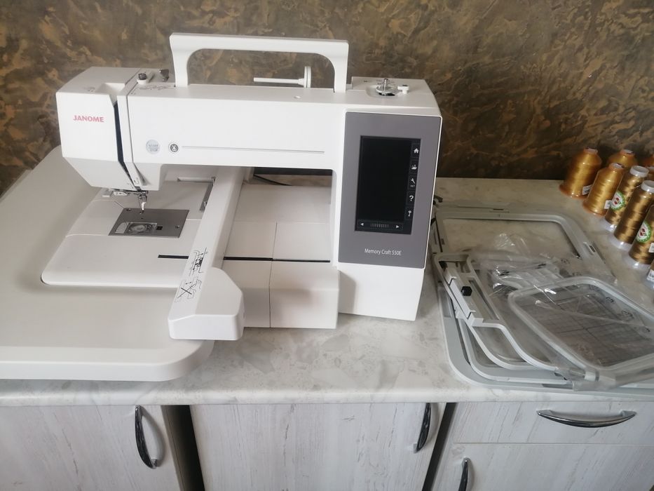 Вышивальная машинка