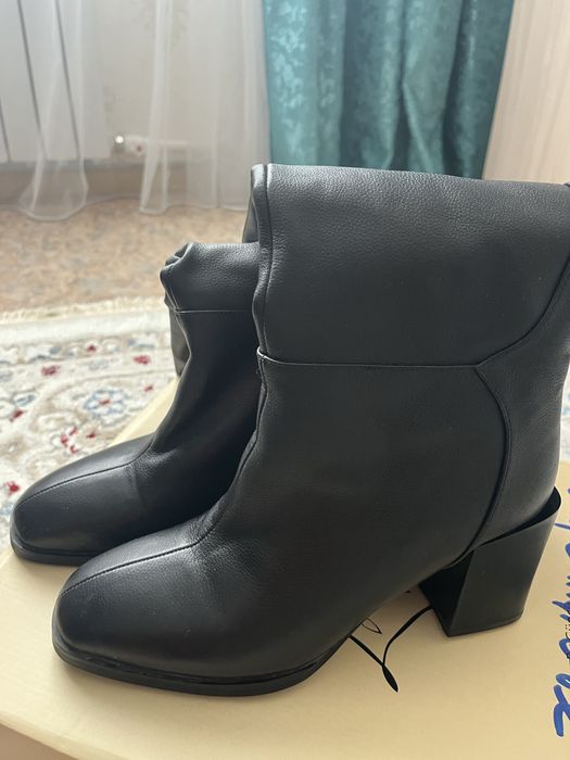 Продам зимние сапоги