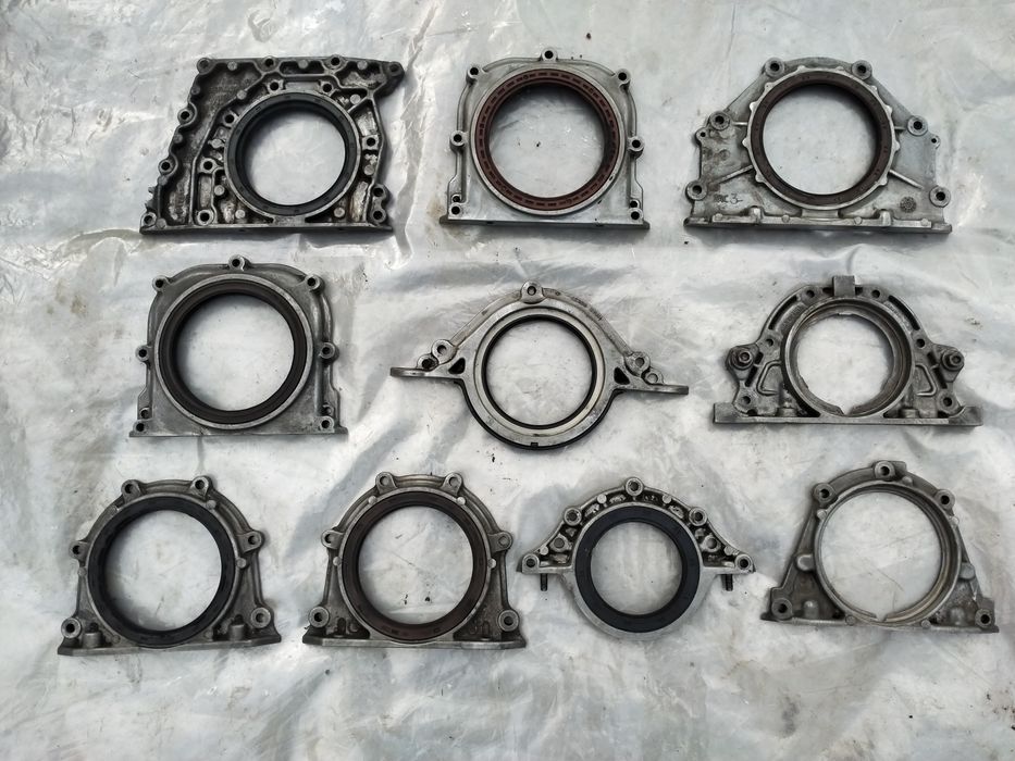 Крышка коренного сальника