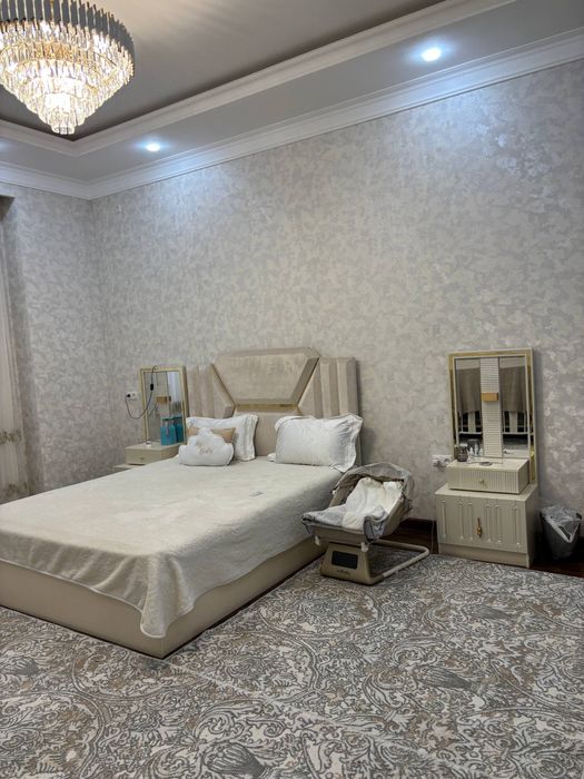 Продаётся большой дом 700 м²