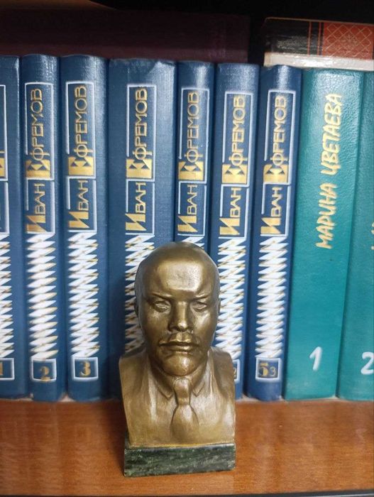 Бюст Ленина. СССР. Скульптор Дубрович.