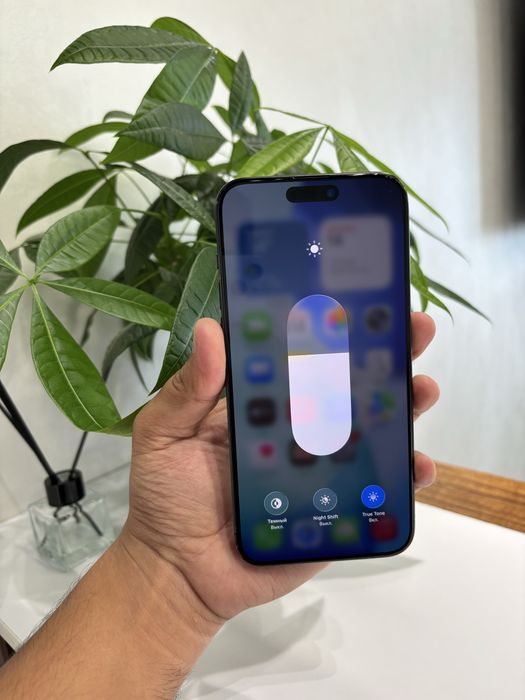 Iphone 15 pro Max 1tb. Karobka