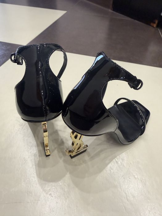 Обувки на висок ток 36 номер  YSL