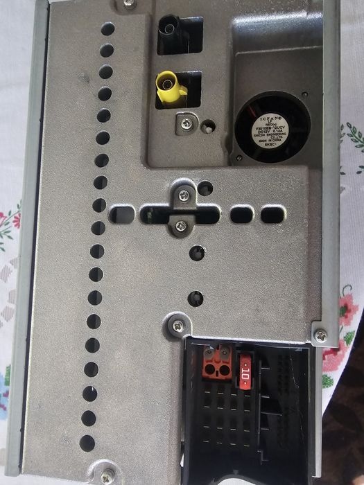 Мултимедия за мерцедес ML320