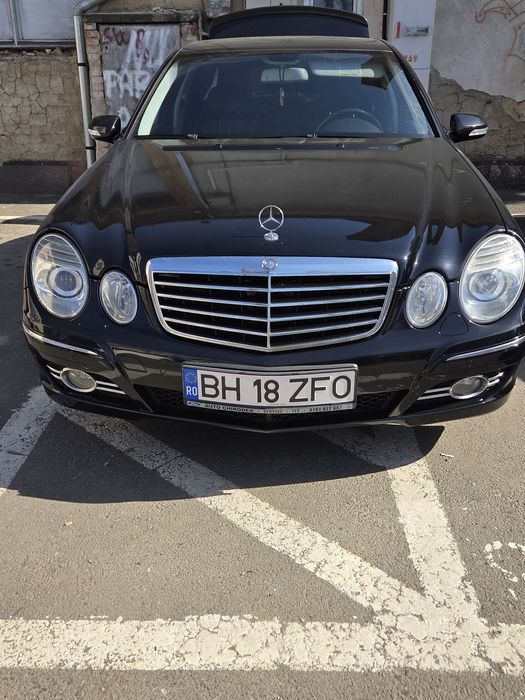 Vând mercedes E200 2006  motor 2.2foarte bine întreținut 231.000 km