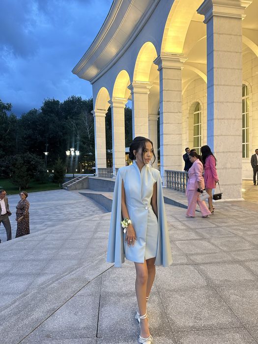 Платье вечернее голубое