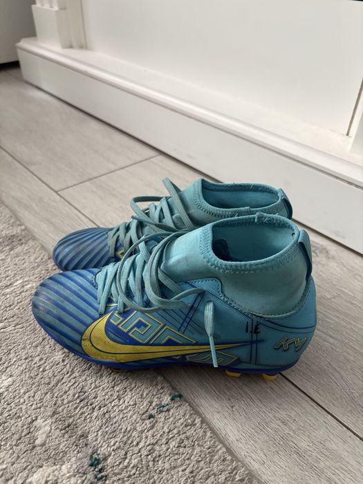 Ghete Fotbal Nike 35.5 Mercurial