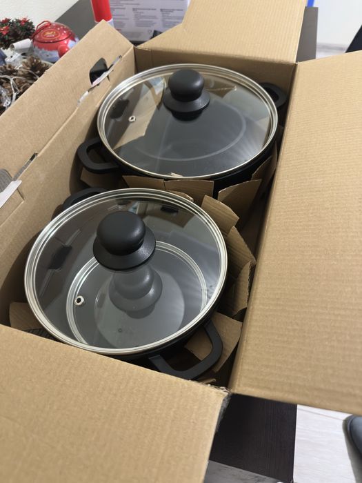 Комплект чисто нови тенджери за готвене - 3 броя