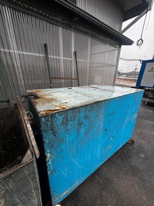 Аквариум 2Т, Цистерна