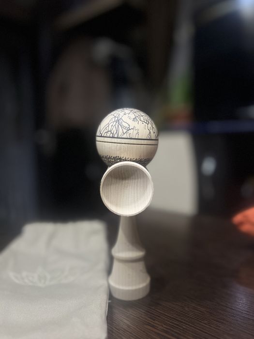Kendama Lotus Mala mod v2 , nou nout