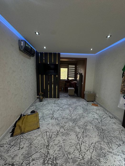 Срочно продается 2х комнатная квартира, Олтин Самарканд,собственник.