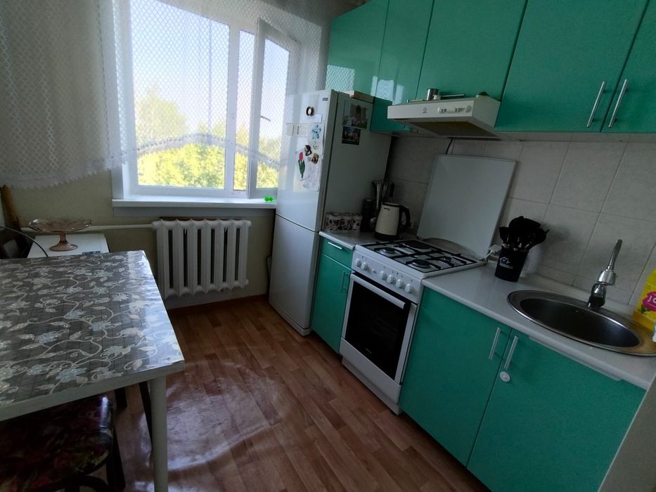 Продам квартиру 2х,5/5