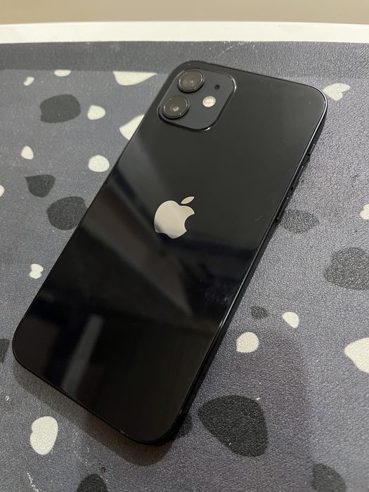 iPhone 12 64gb ios 16