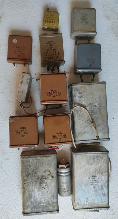 Продам электрическую Дрель.