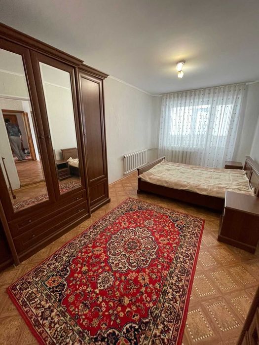 Продам 4 ком квартиру в 11 мкр