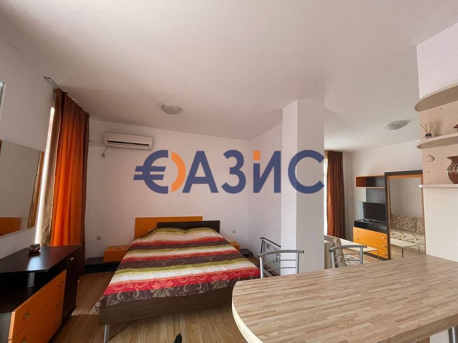 Продава се Едностаен апартамент в к.к. Слънчев бряг - 45 кв.м за 550 €/кв.м - Снимка #6