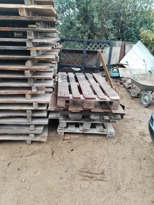 Продам поддоны 850